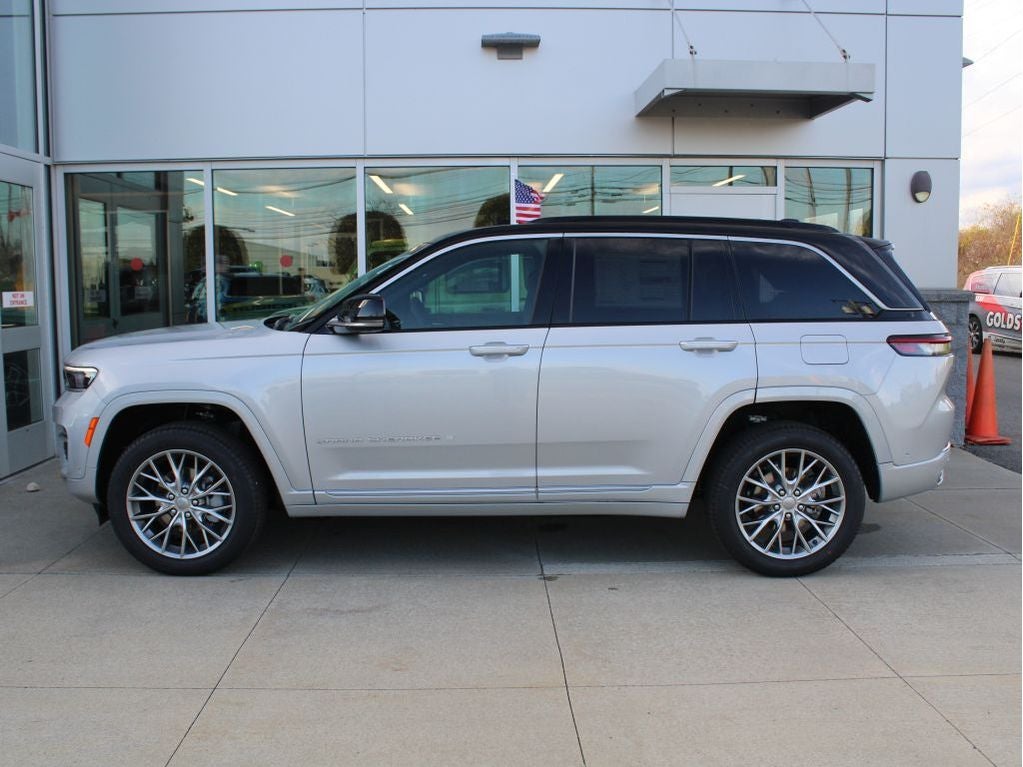 2025 Jeep Grand Cherokee Summit