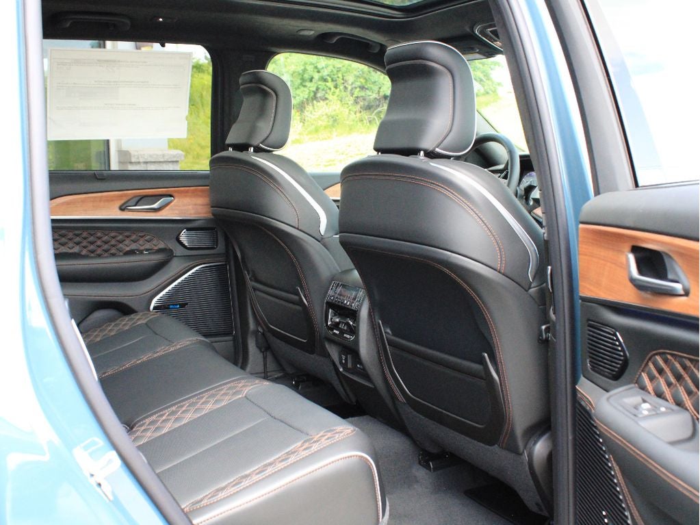 2026 Jeep Grand Cherokee Summit