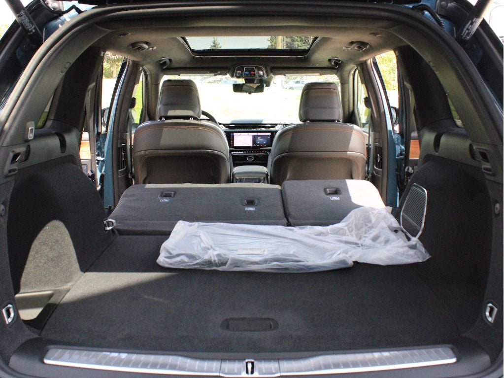 2026 Jeep Grand Cherokee Summit