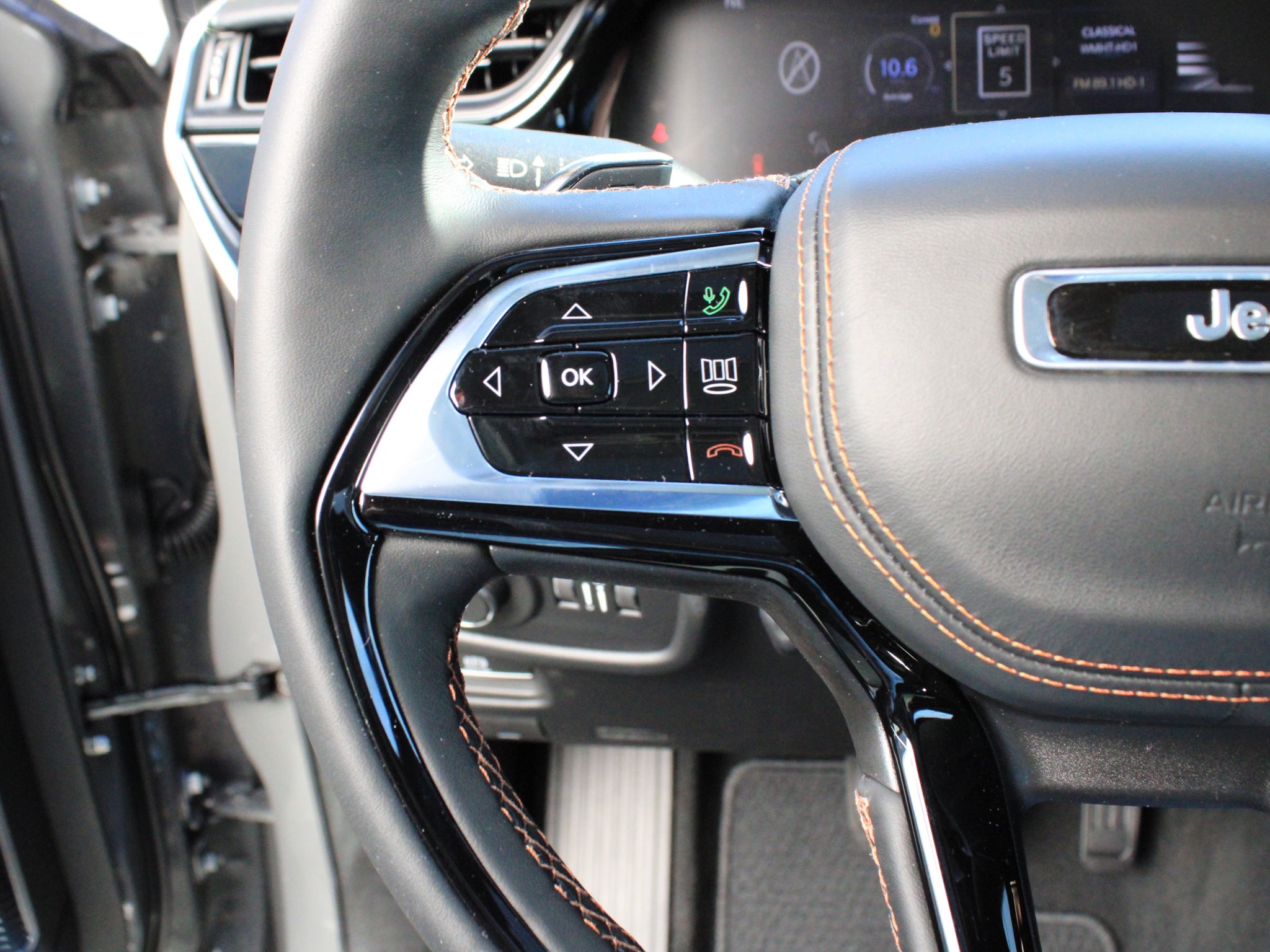 2027 Jeep Grand Cherokee Summit