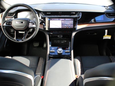 2027 Jeep Grand Cherokee Summit
