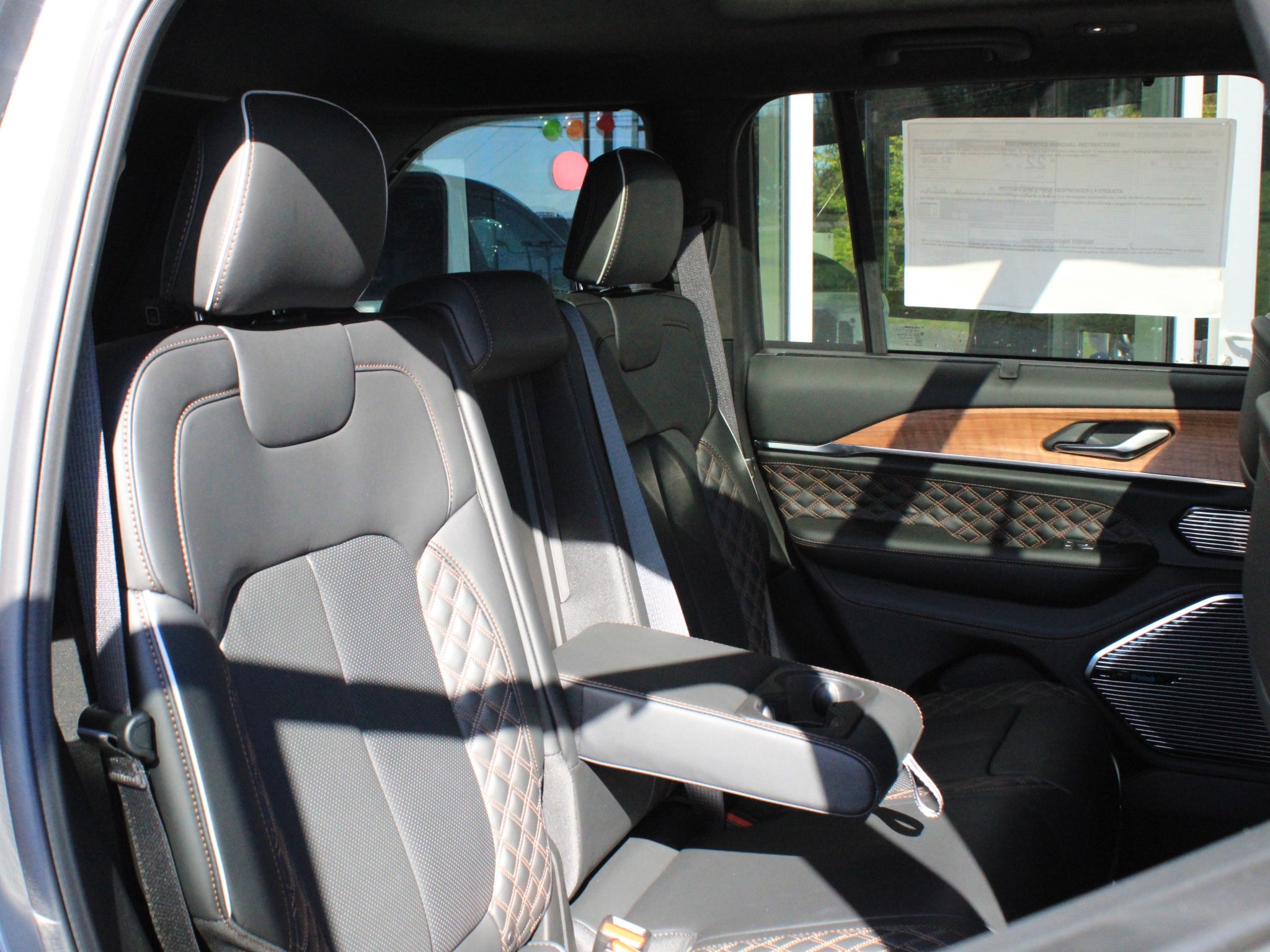 2027 Jeep Grand Cherokee Summit