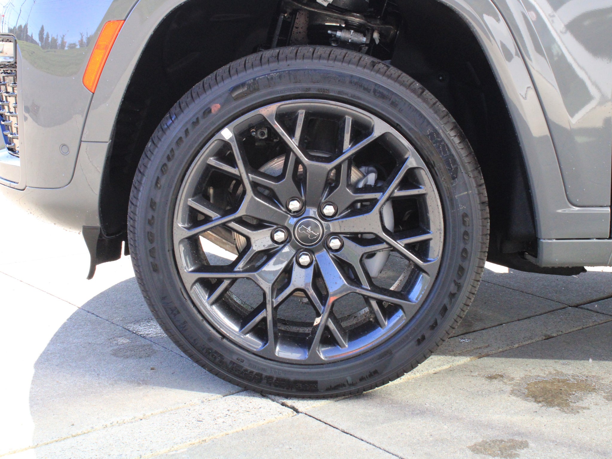 2027 Jeep Grand Cherokee Summit