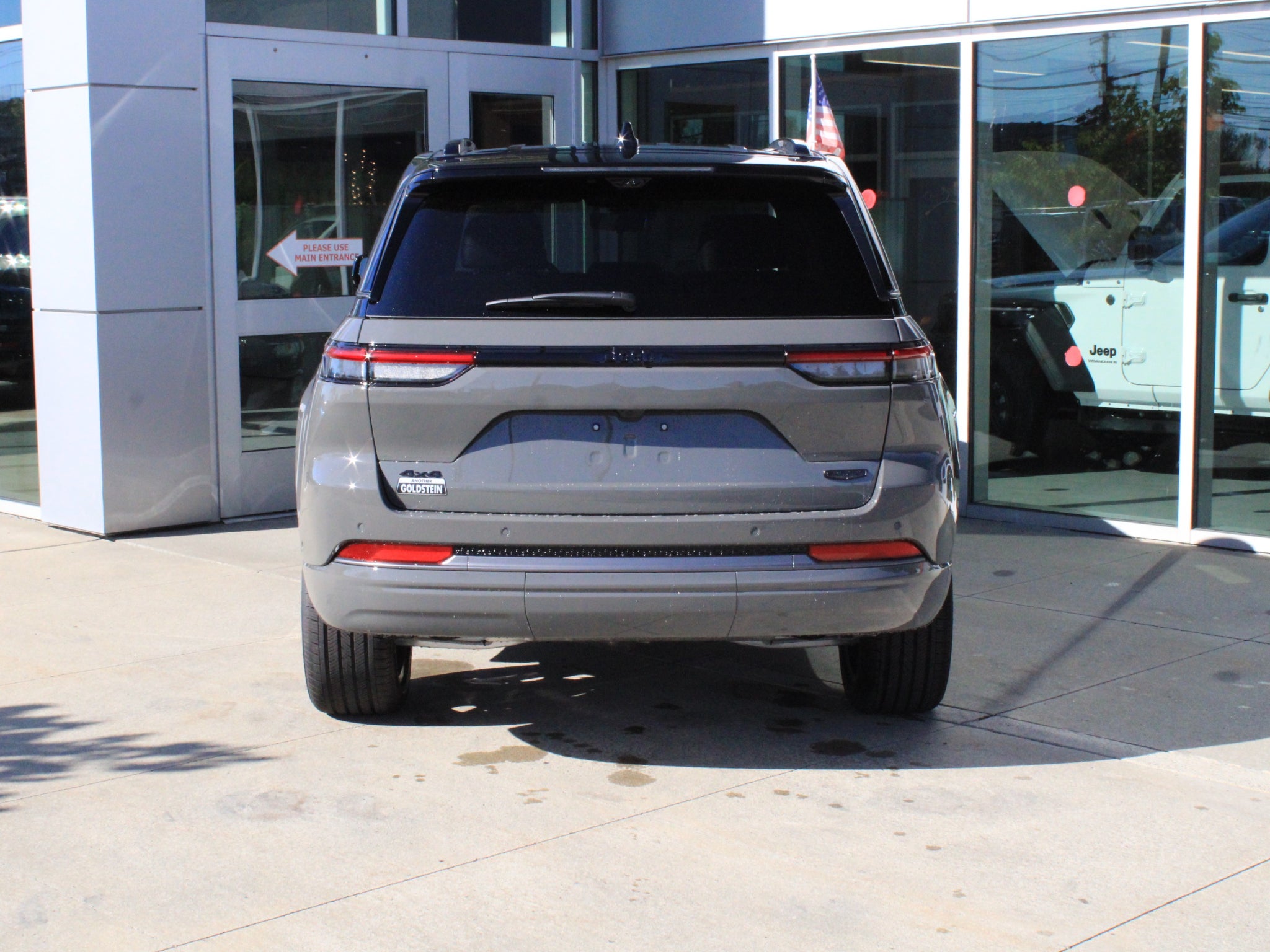 2027 Jeep Grand Cherokee Summit