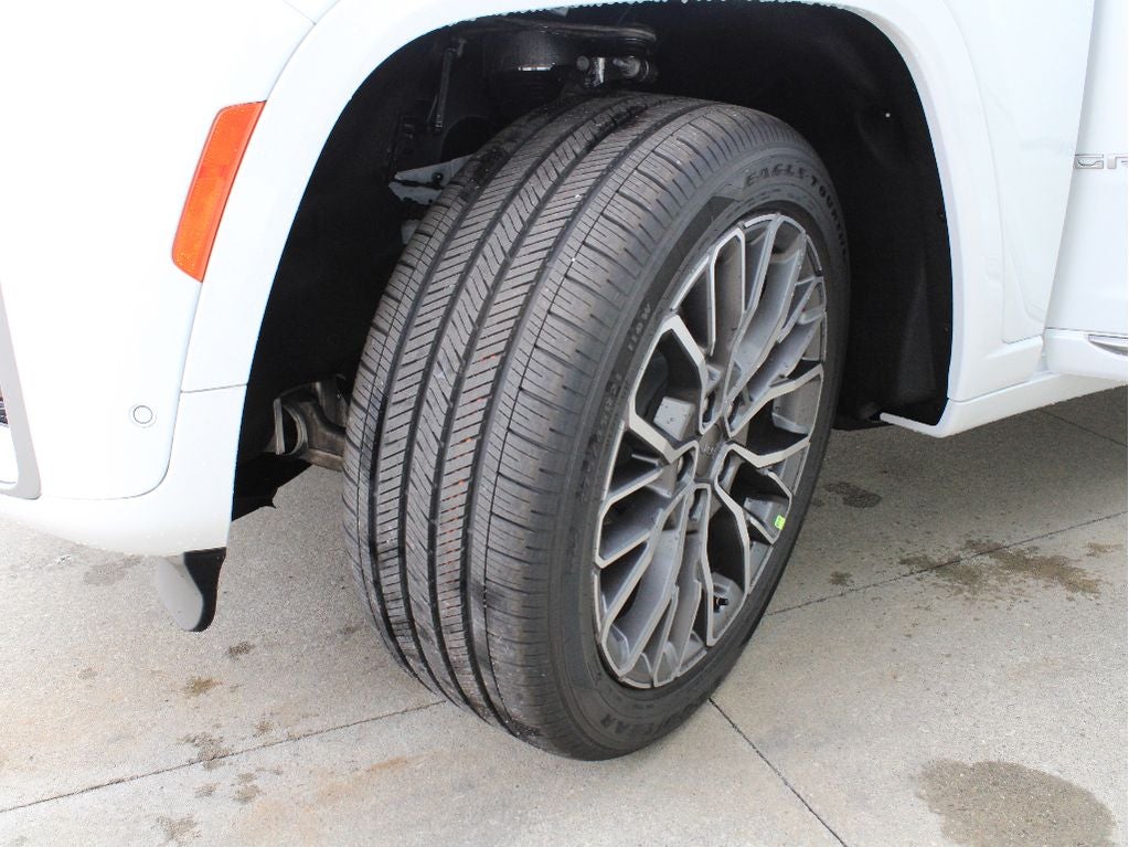 2026 Jeep Grand Cherokee Summit