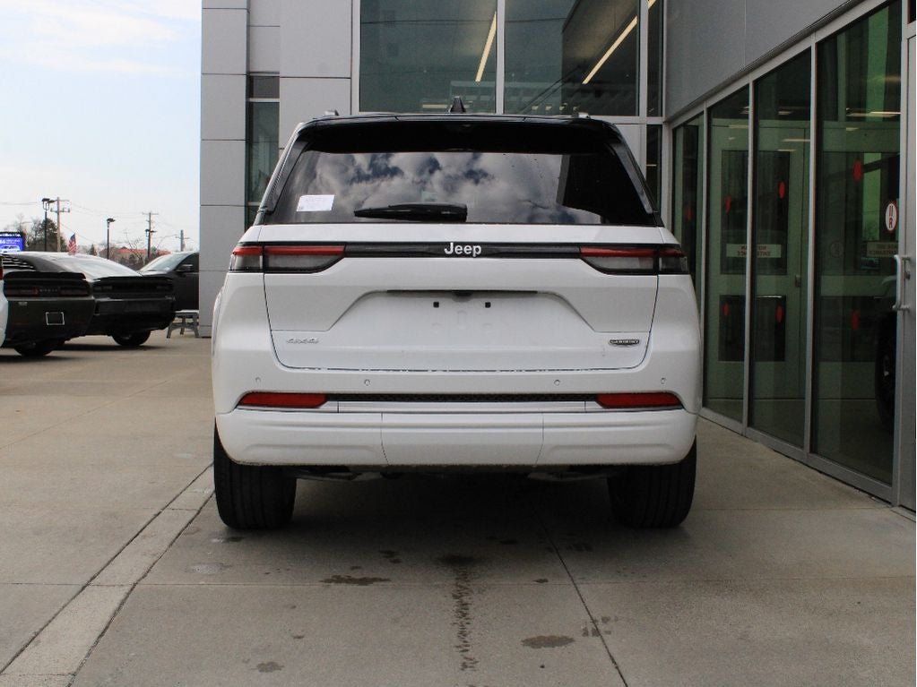 2026 Jeep Grand Cherokee Summit