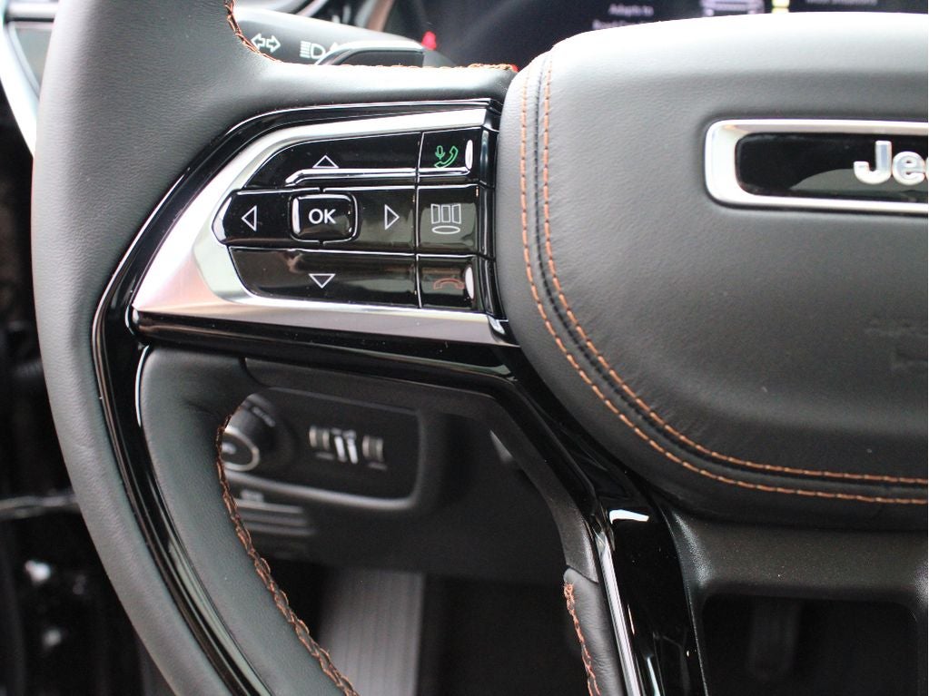2026 Jeep Grand Cherokee Summit