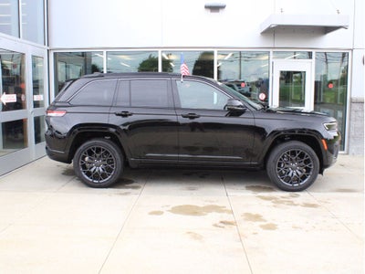 2026 Jeep Grand Cherokee Summit