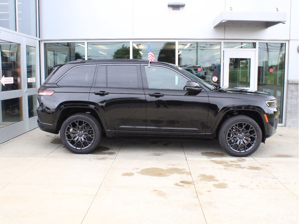 2026 Jeep Grand Cherokee Summit