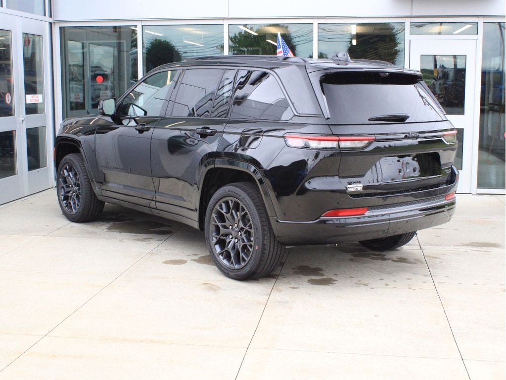 2026 Jeep Grand Cherokee Summit