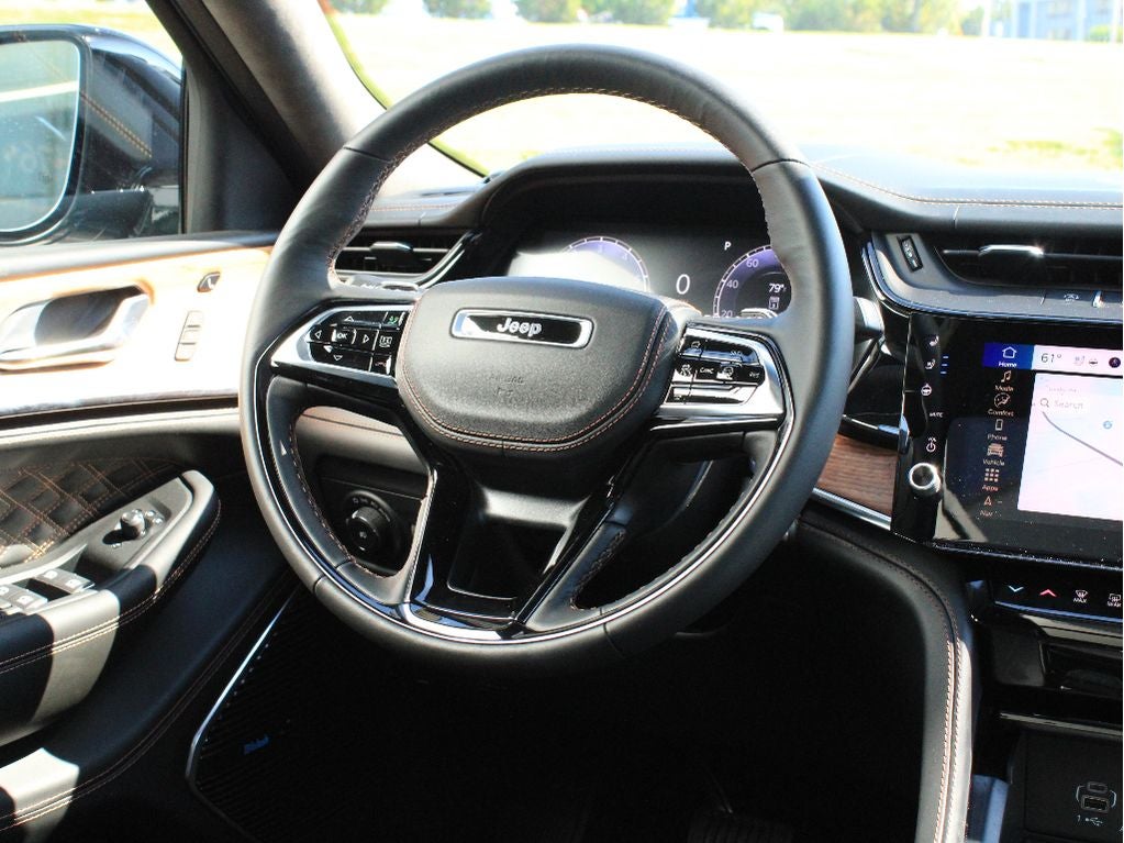 2026 Jeep Grand Cherokee Summit