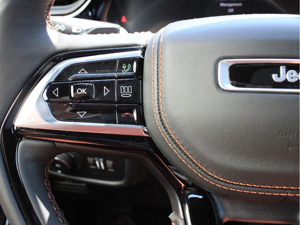 2026 Jeep Grand Cherokee Summit