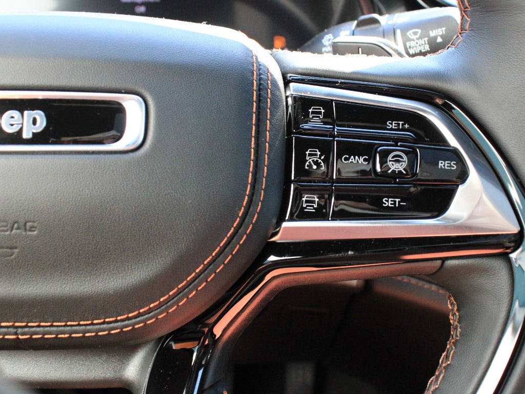 2026 Jeep Grand Cherokee Summit