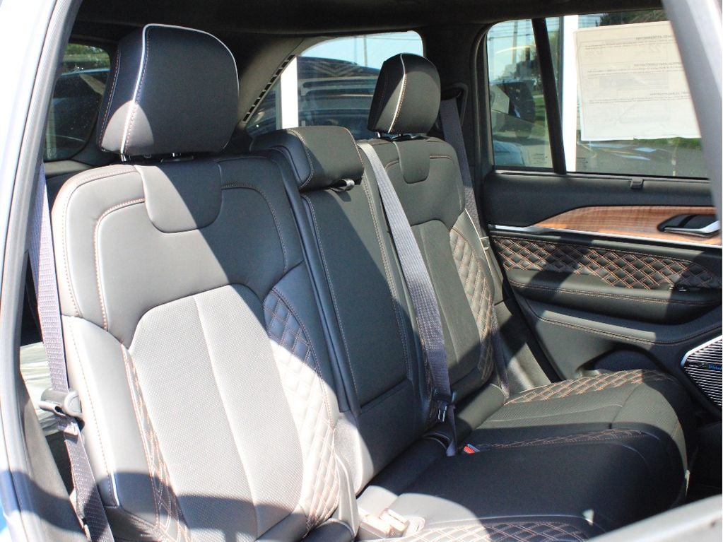 2026 Jeep Grand Cherokee Summit