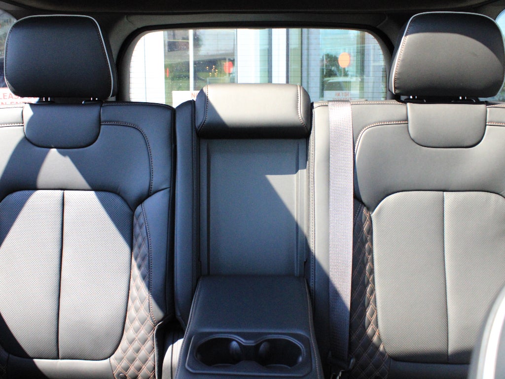 2026 Jeep Grand Cherokee Summit