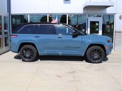 2026 Jeep Grand Cherokee Summit