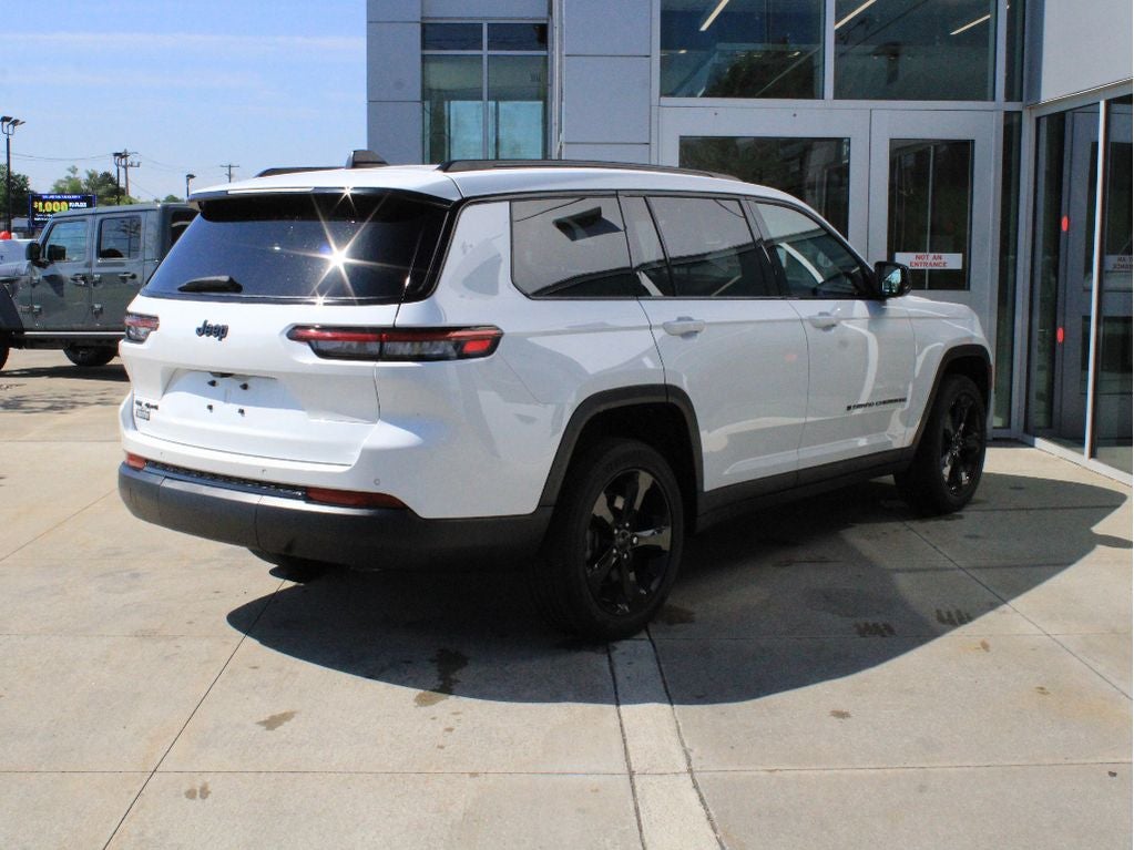 2023 Jeep Grand Cherokee L Altitude