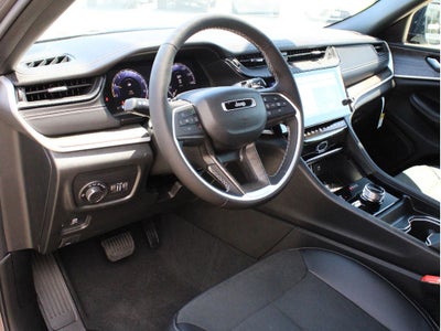 2026 Jeep Grand Cherokee L Laredo Altitude