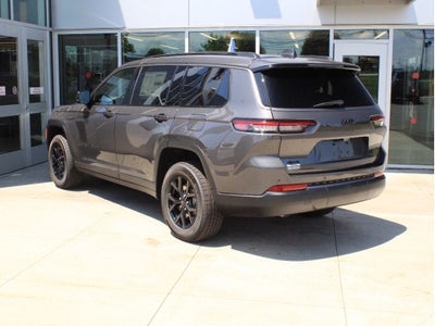 2026 Jeep Grand Cherokee L Laredo Altitude