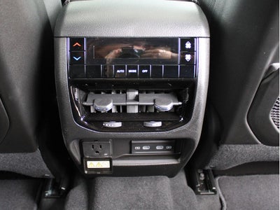 2026 Jeep Grand Cherokee L Laredo Altitude