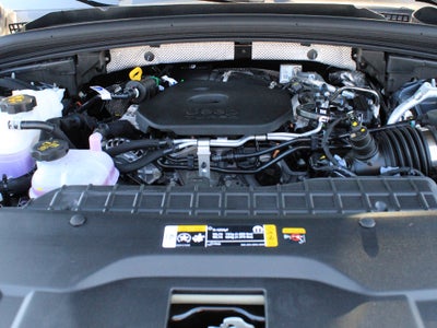 2026 Jeep Grand Cherokee L Laredo Altitude