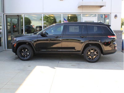 2026 Jeep Grand Cherokee L Laredo Altitude