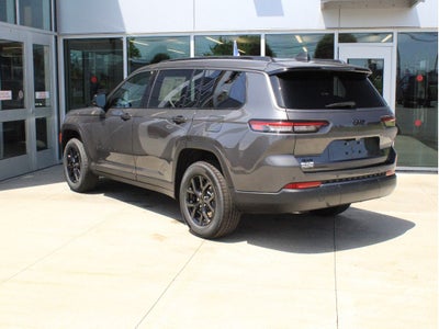 2026 Jeep Grand Cherokee L Laredo Altitude