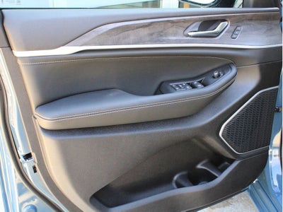 2026 Jeep Grand Cherokee L Limited Reserve