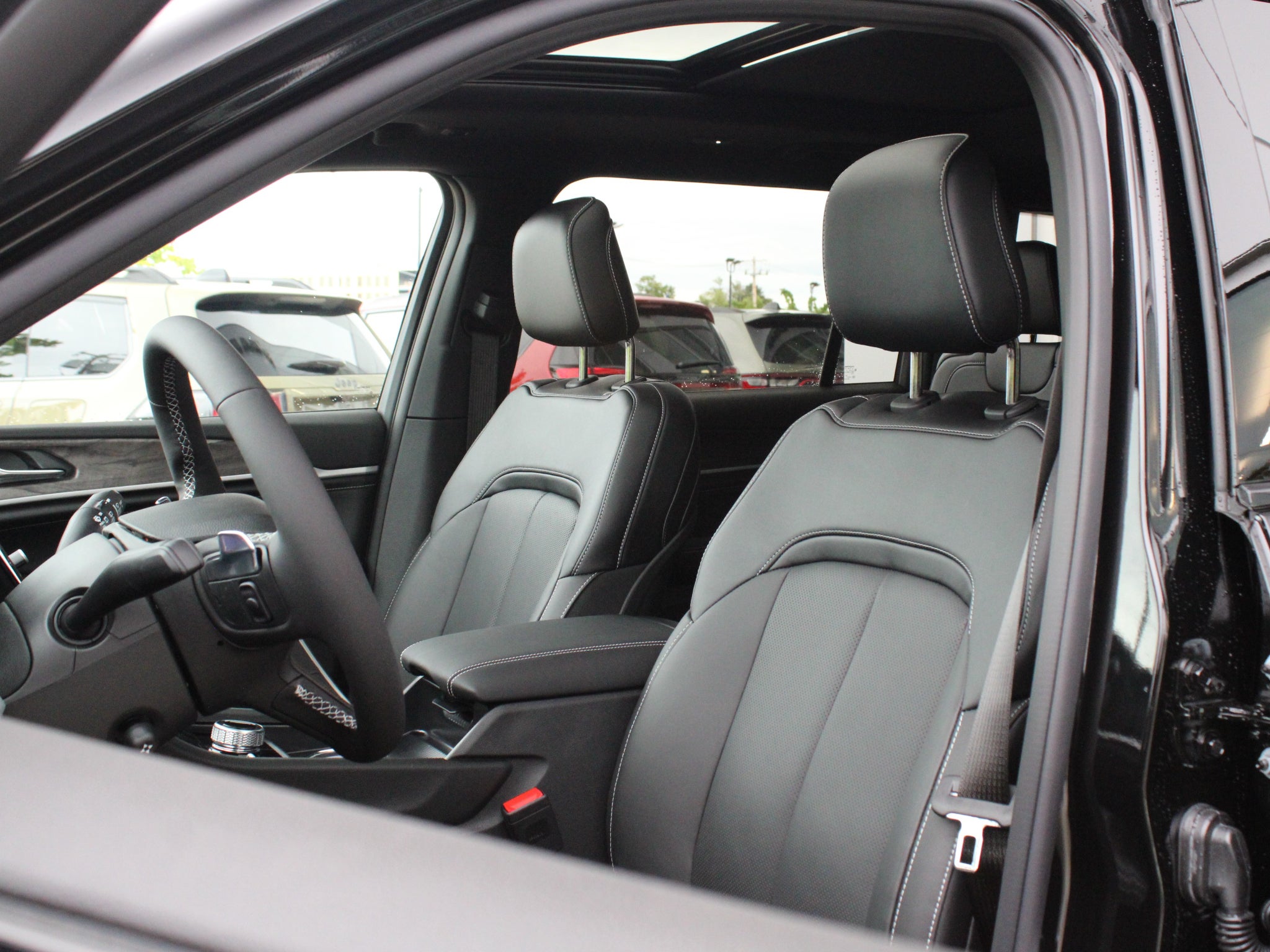 2027 Jeep Grand Cherokee L Limited Reserve