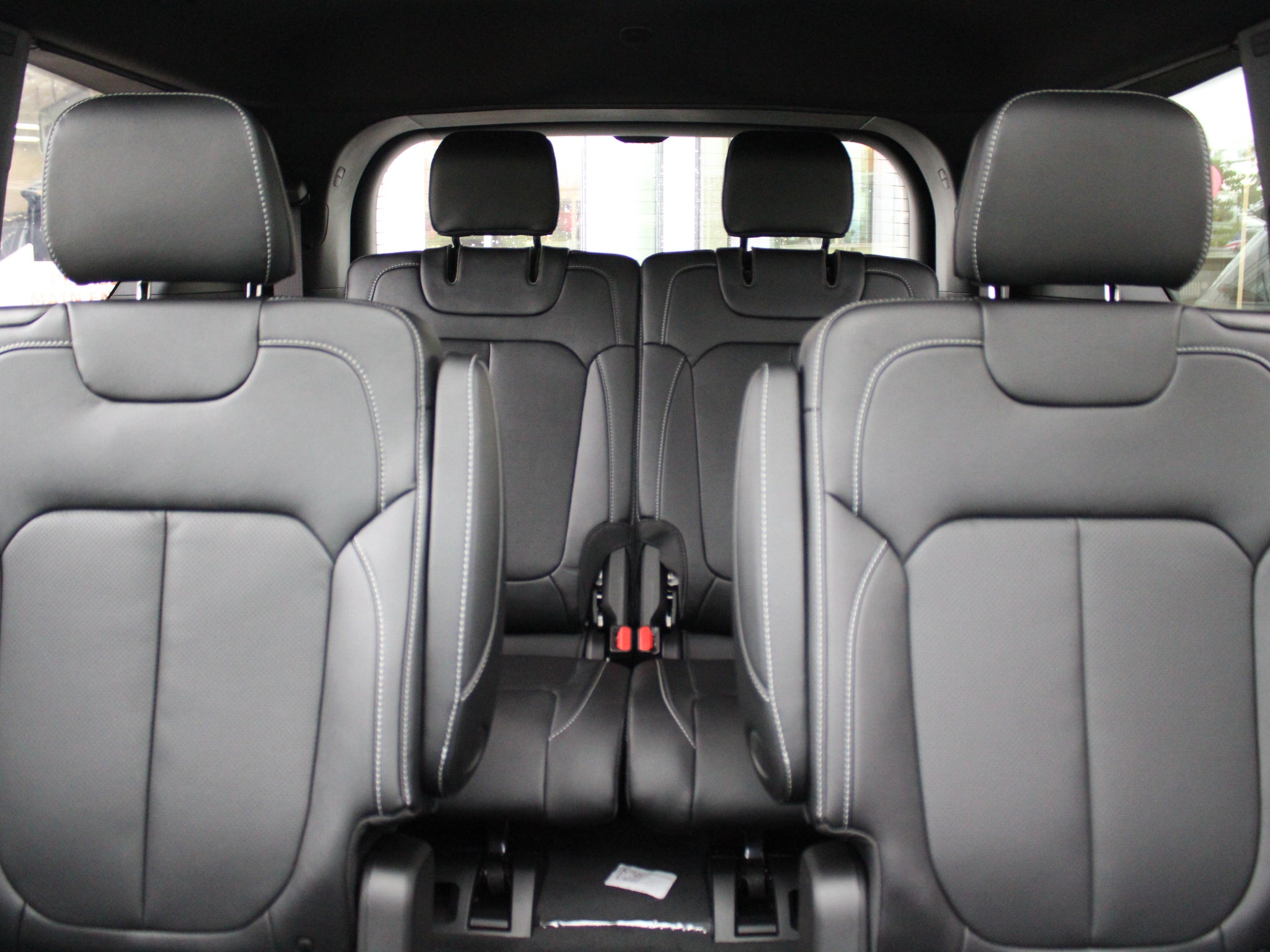 2027 Jeep Grand Cherokee L Limited Reserve