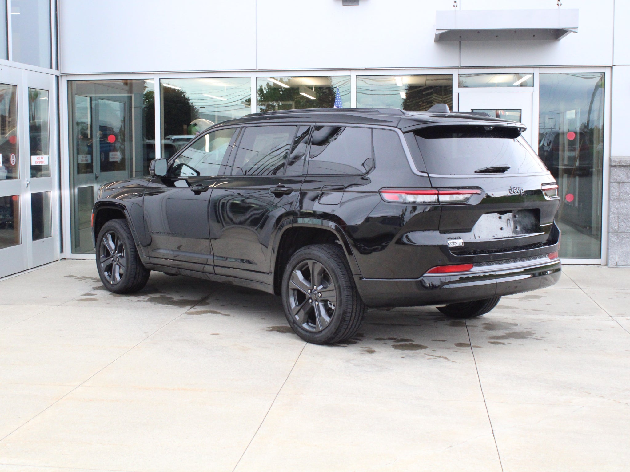2027 Jeep Grand Cherokee L Limited Reserve