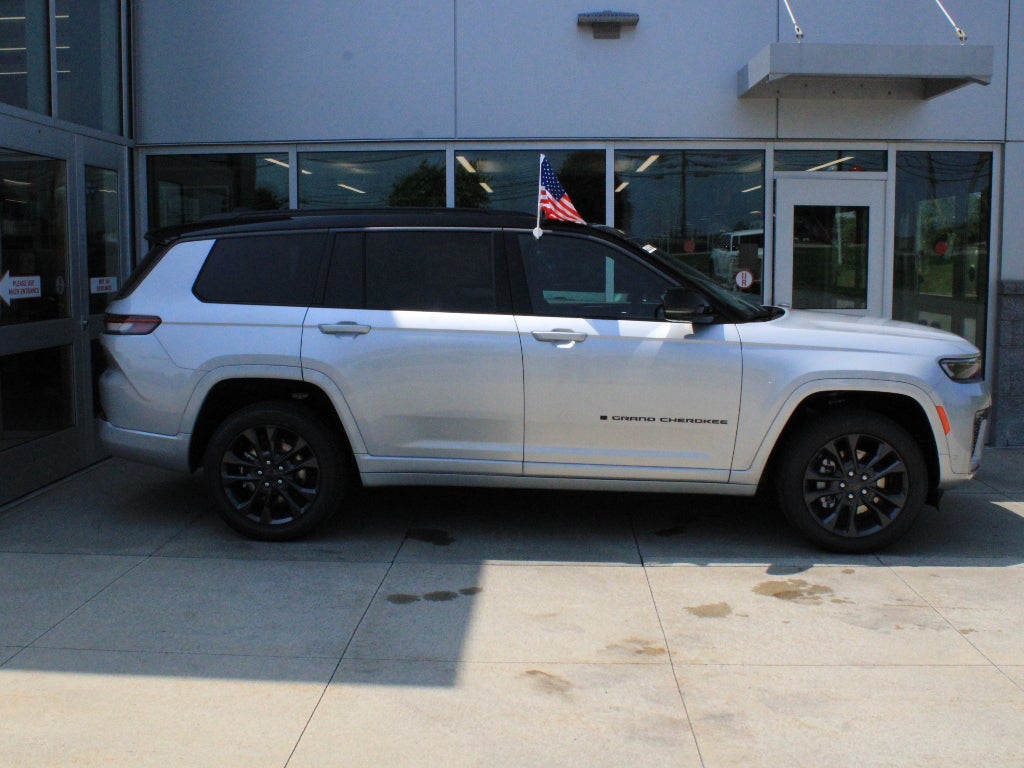2026 Jeep Grand Cherokee L Limited Reserve