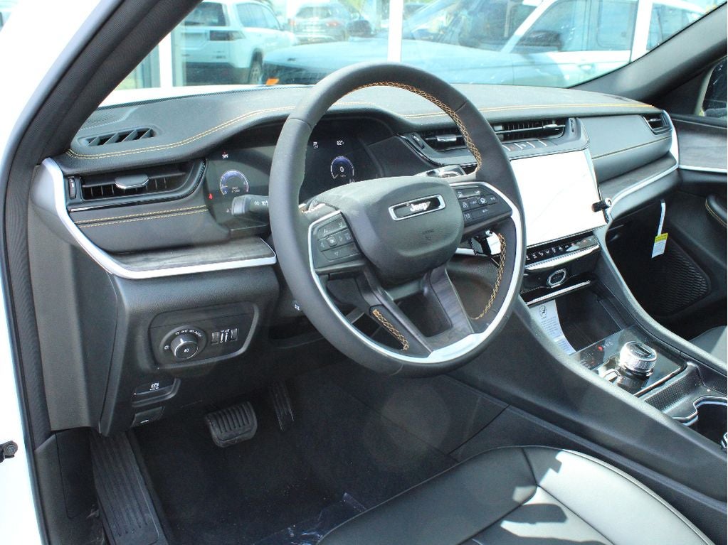 2026 Jeep Grand Cherokee L 85th Anniversary Edition