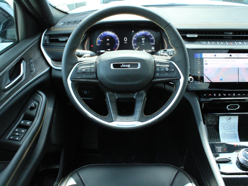 2026 Jeep Grand Cherokee L 85th Anniversary Edition