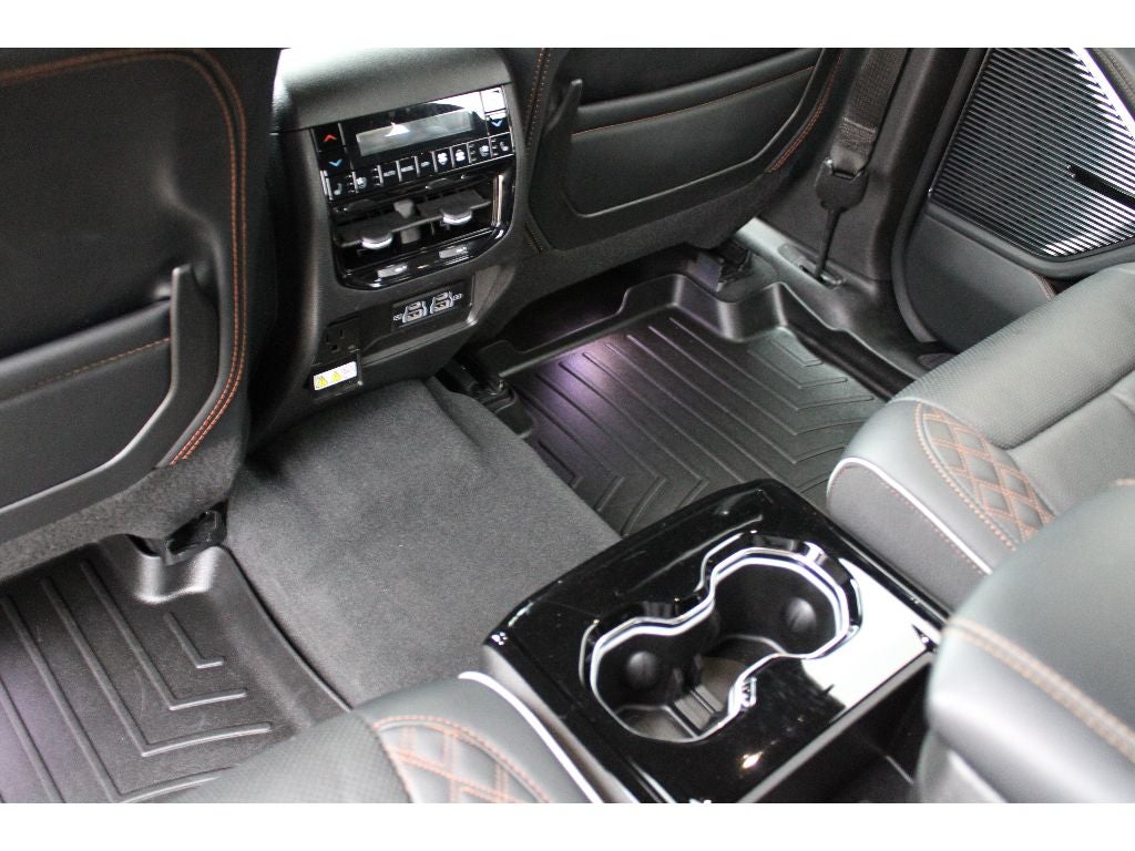 2023 Jeep Grand Cherokee L Summit Reserve