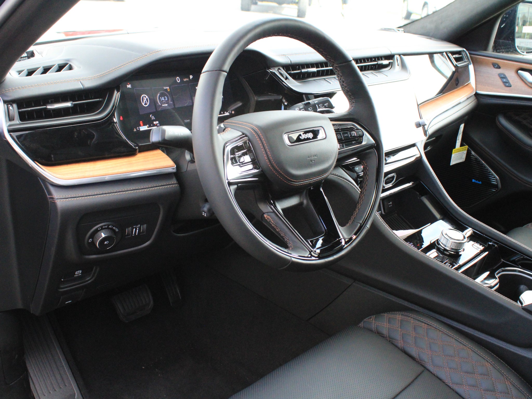 2027 Jeep Grand Cherokee L Summit