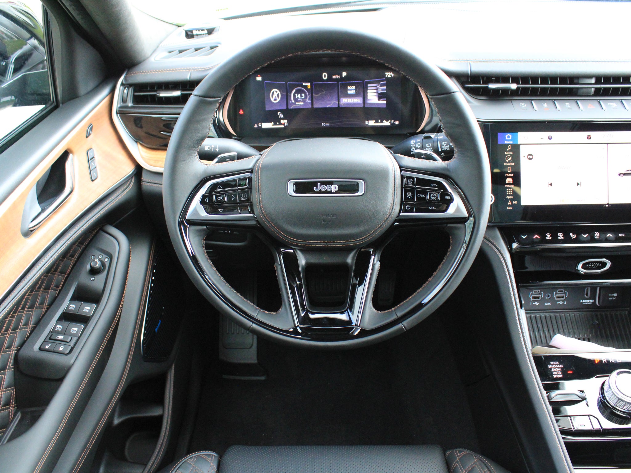 2027 Jeep Grand Cherokee L Summit