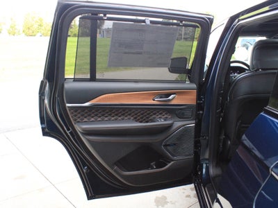 2027 Jeep Grand Cherokee L Summit