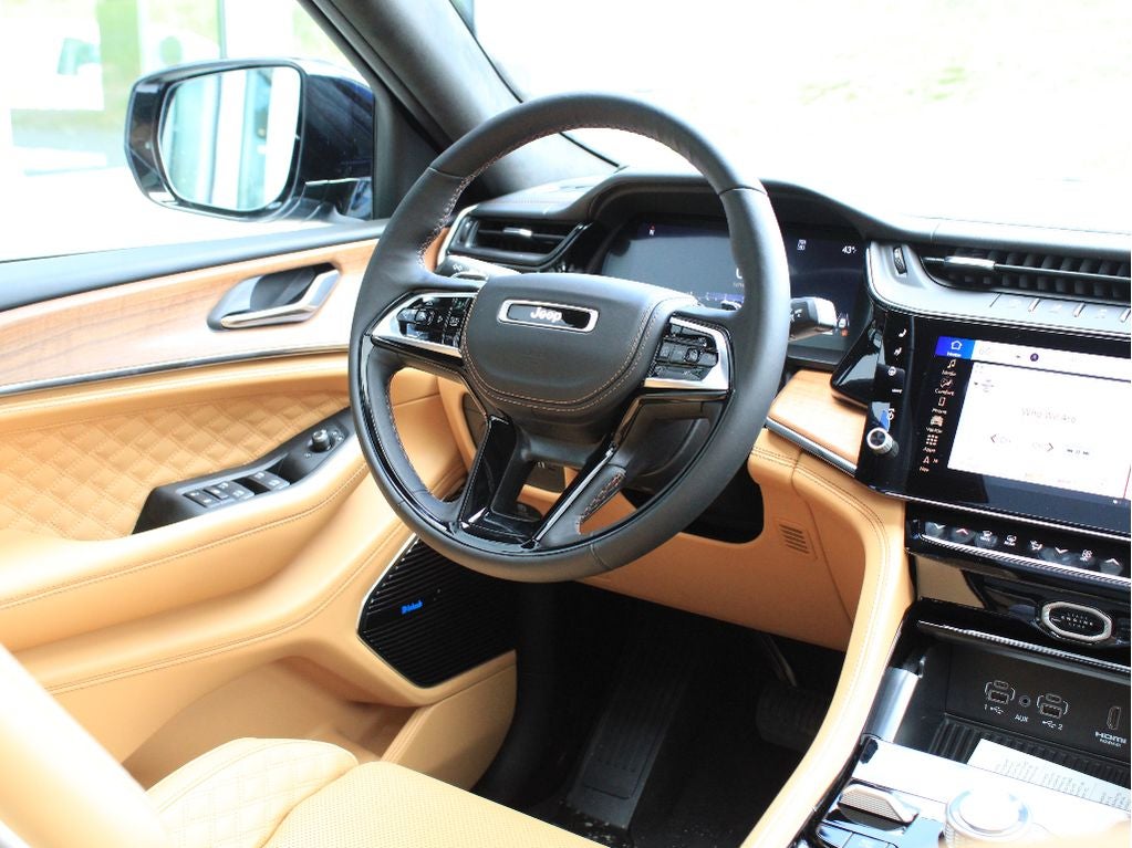 2026 Jeep Grand Cherokee Summit