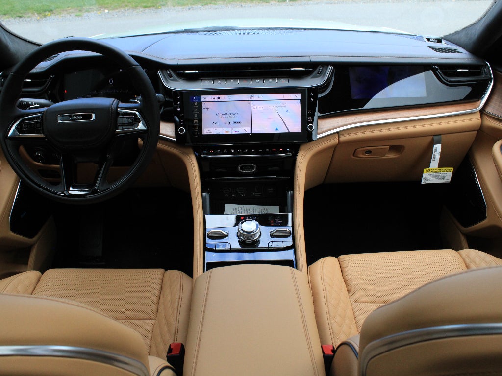 2026 Jeep Grand Cherokee Summit