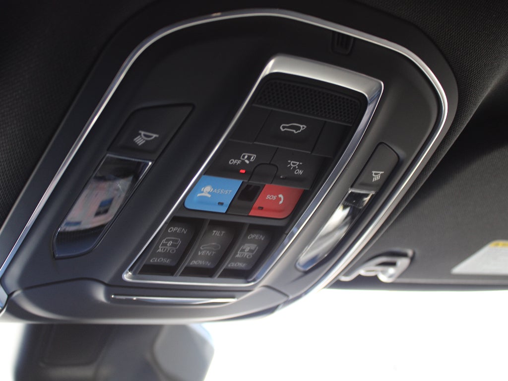 2026 Jeep Grand Wagoneer Base