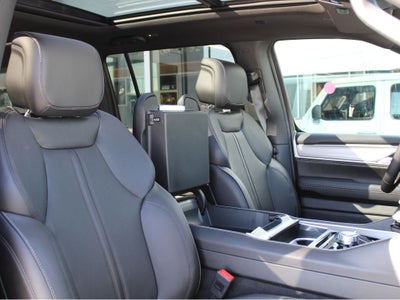 2026 Jeep Grand Wagoneer Base