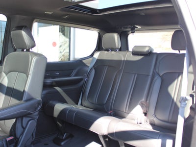 2026 Jeep Grand Wagoneer Base