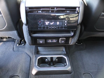 2026 Jeep Grand Wagoneer Base