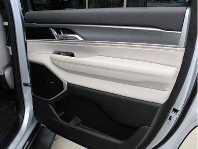 2026 Jeep Grand Wagoneer Base