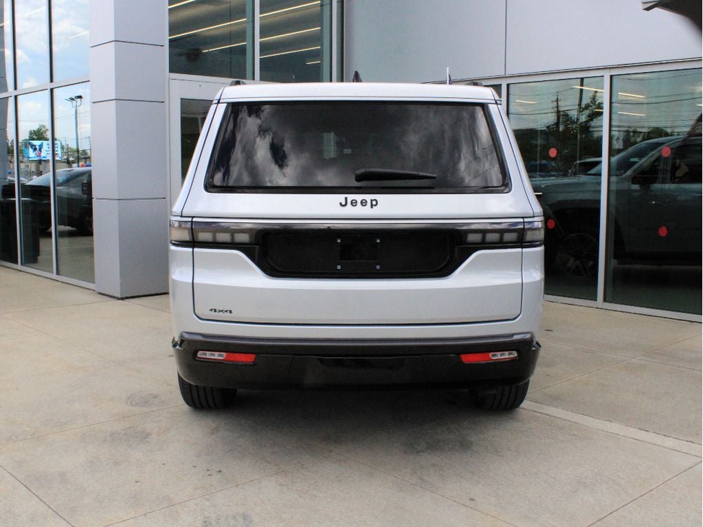 2026 Jeep Grand Wagoneer Base