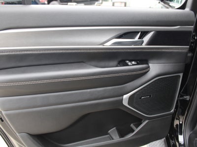 2026 Jeep Grand Wagoneer Base