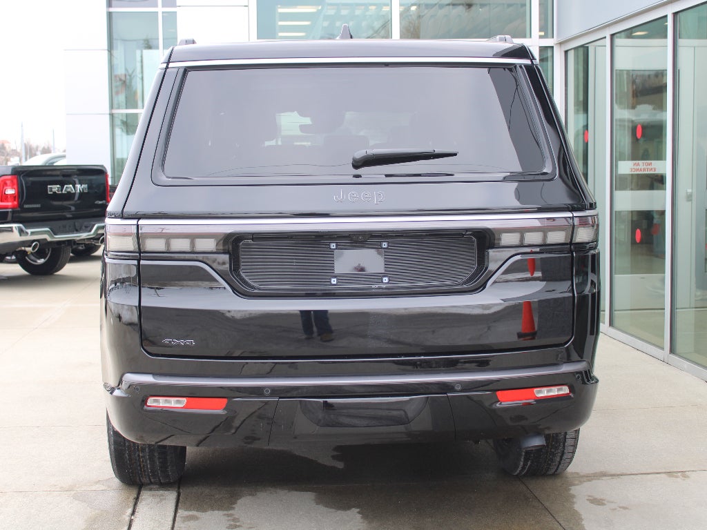 2026 Jeep Grand Wagoneer Base