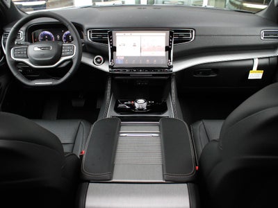 2026 Jeep Grand Wagoneer Base