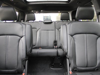 2026 Jeep Grand Wagoneer Base